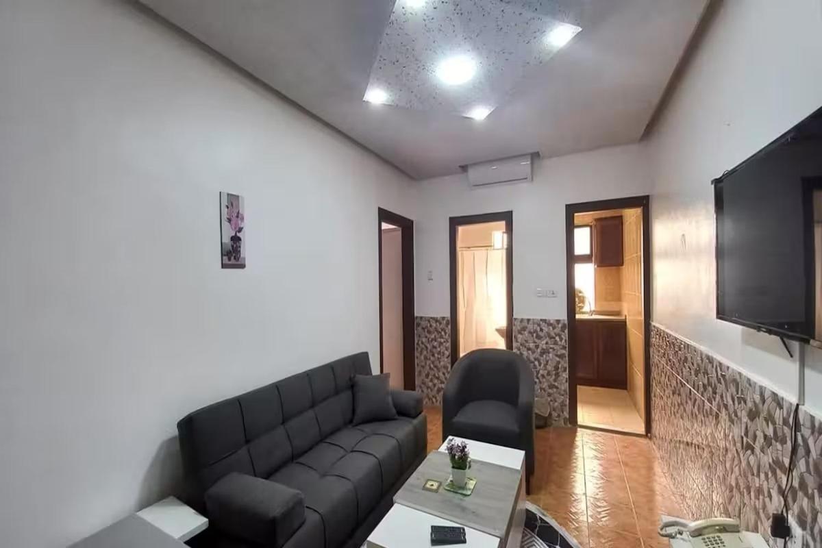 Al-Nujoom Hotel Suites 암만 외부 사진