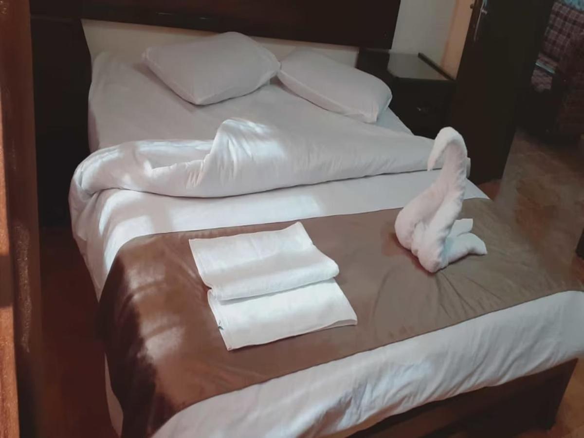 Al-Nujoom Hotel Suites 암만 외부 사진